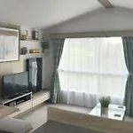 Sea Breeze, Modern, Cosy * Haverigg