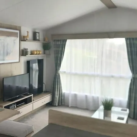 Sea Breeze, Modern, Cosy * Haverigg