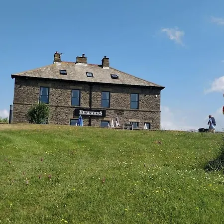 Sea Breeze, Modern, Cosy * Haverigg