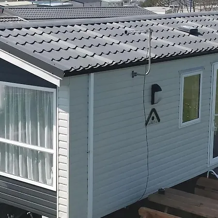 Sea Breeze, Modern, Cosy 度假居 *